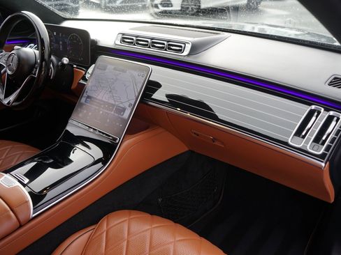 Used 2021 Mercedes-Benz S 580 4MATIC Sedan image 20