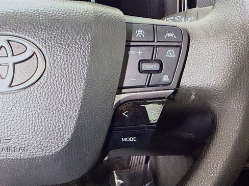 Used 2025 Toyota Camry LE FWD image 15