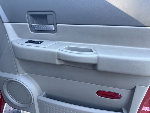 Used 2006 Dodge Durango Limited w/ Trailer Tow Group image 14