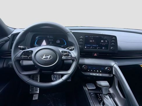 New 2026 Hyundai Elantra Sport FWD image 21