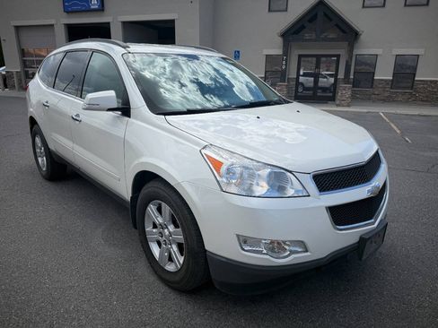 Used 2012 Chevrolet Traverse LT AWD/4WD image 1