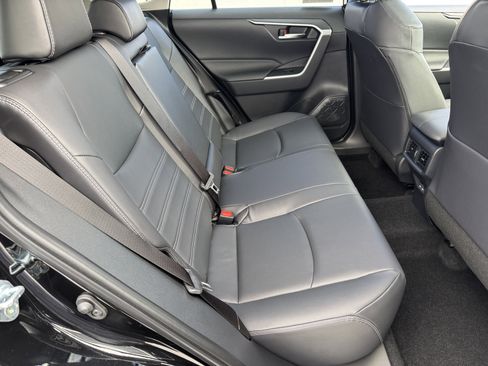 New 2025 Toyota RAV4 XLE Premium image 5