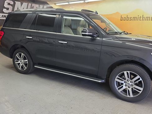 Used 2023 Ford Expedition Limited AWD/4WD image 22