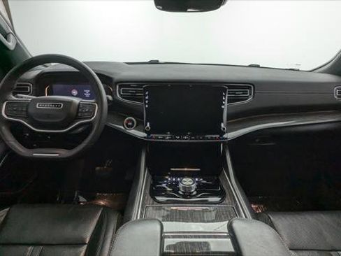 Used 2022 Jeep Wagoneer Series II image 28