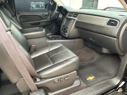 Used 2012 Chevrolet Silverado 1500 LTZ w/ Max Trailering Pack image 9
