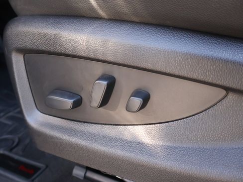 Used 2018 GMC Sierra 1500 SLT w/ SLT Premium Package image 10