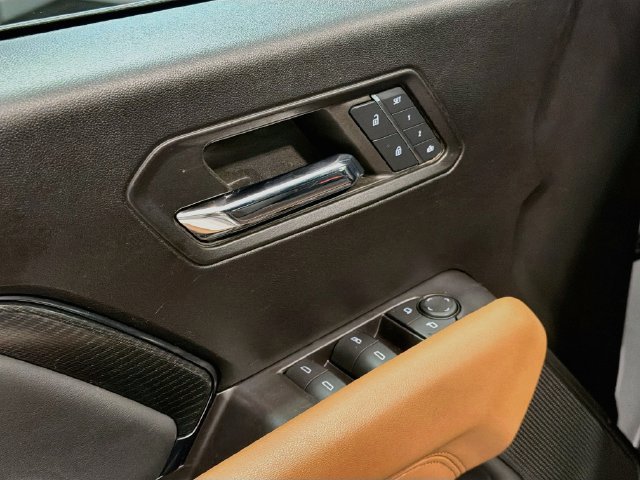 Used 2024 GMC Canyon AT4 w/ AT4 Premium Package AWD/4WD image 18