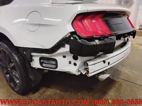 Used 2018 Ford Mustang Coupe w/ Ecoboost Performance Package RWD image 19