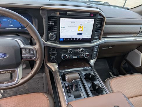 Certified 2025 Ford F150 King Ranch AWD/4WD image 23