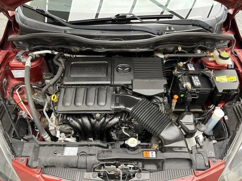 Used 2014 MAZDA MAZDA2 Sport FWD image 18