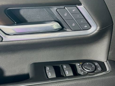 Used 2026 GMC Sierra 2500 Denali w/ Denali Reserve Package image 16