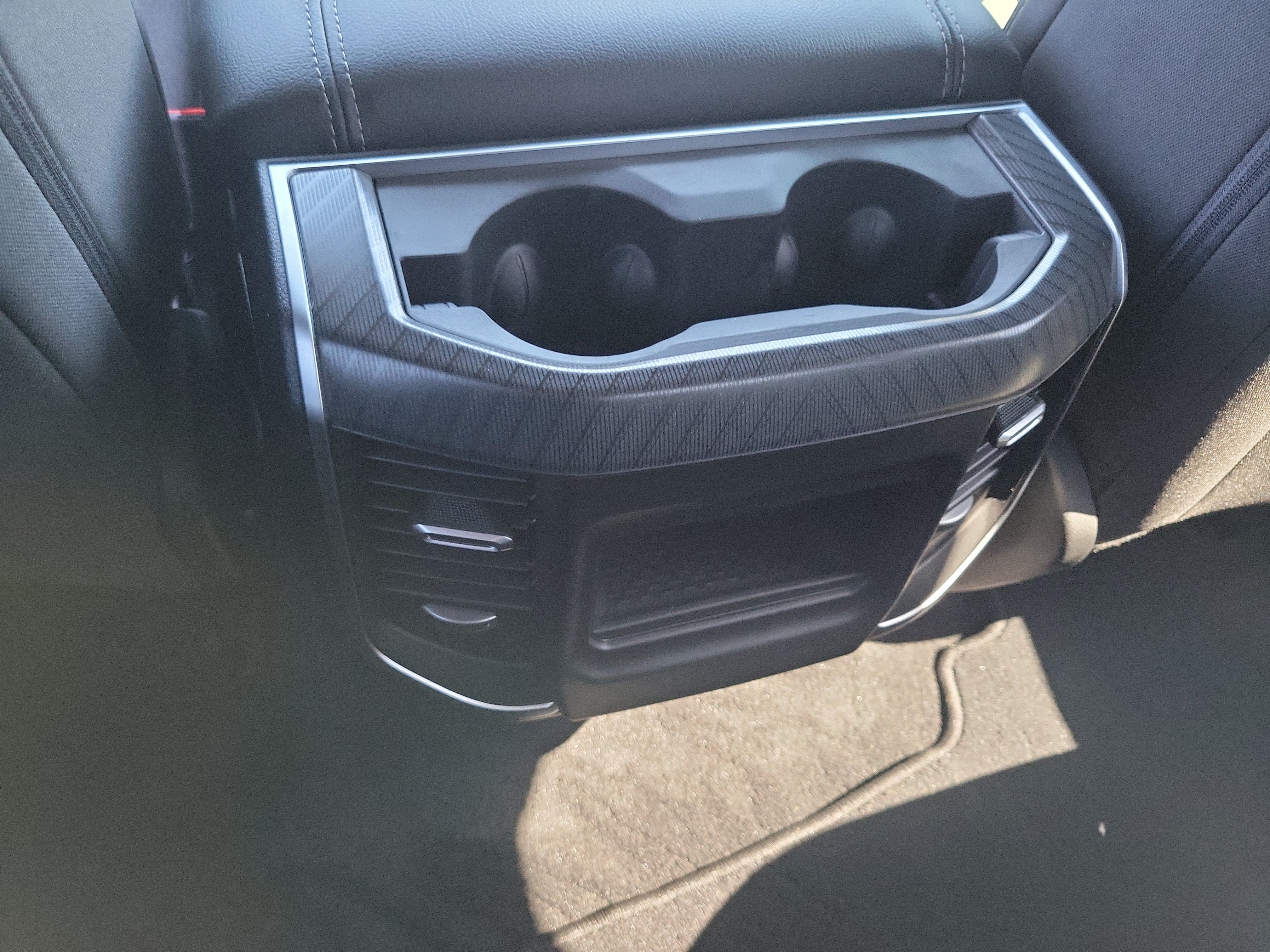 Used 2025 RAM 1500 Big Horn RWD image 13