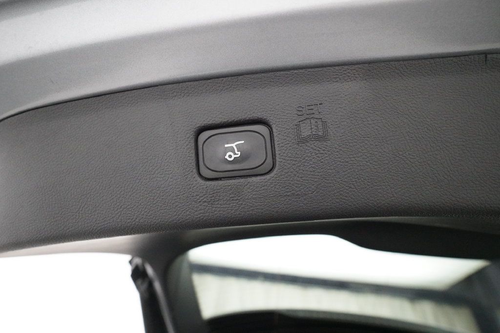 Used 2024 Ford Edge SEL w/ Convenience Package AWD/4WD image 15