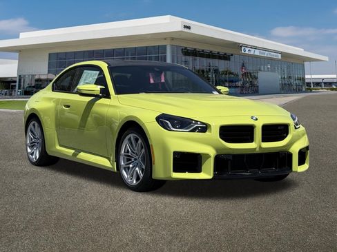 New 2026 BMW M2 RWD image 2