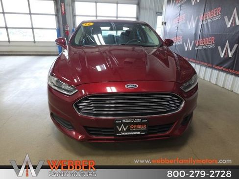 Used 2016 Ford Fusion SE w/ SE Cold Weather Package FWD image 7