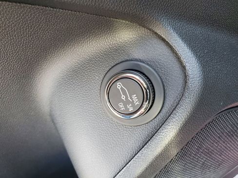 New 2026 Chevrolet TrailBlazer LT w/ Convenience Package image 9