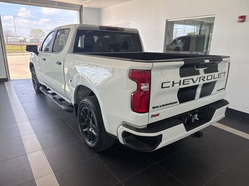 Used 2021 Chevrolet Silverado 1500 Custom w/ Rally Edition image 5