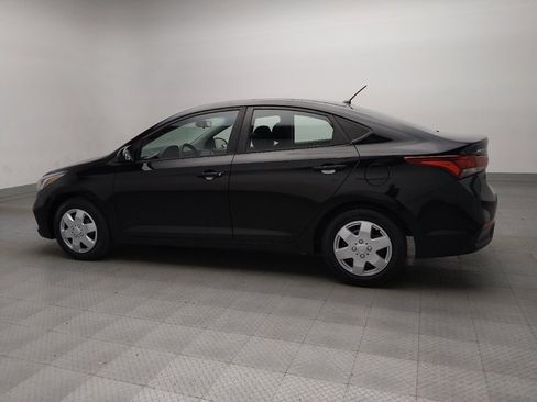 Used 2019 Hyundai Accent SE image 3