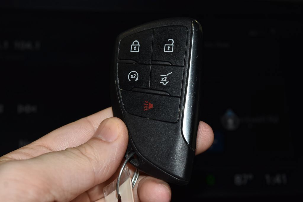 Used 2023 Buick Envision Avenir FWD image 20