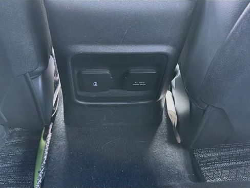 Used 2022 Ford Bronco Badlands w/ Sasquatch Package AWD/4WD image 28