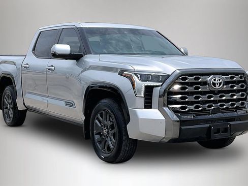 Used 2026 Toyota Tundra Platinum AWD/4WD image 1