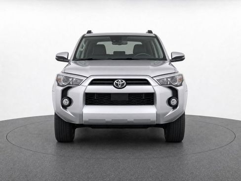 Used 2024 Toyota 4Runner SR5 Premium w/ Moonroof Package AWD/4WD image 2
