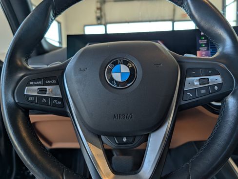 Used 2024 BMW 330i xDrive Sedan w/ Premium Package AWD/4WD image 18