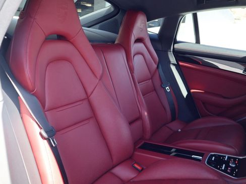 Certified 2022 Porsche Panamera 4S AWD/4WD image 23