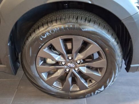 Certified 2025 Subaru Outback Onyx Edition AWD/4WD image 7