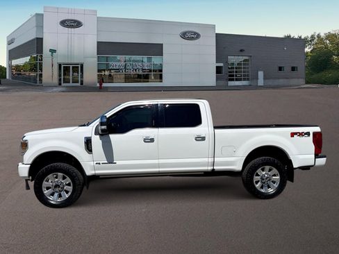 Used 2020 Ford F350 Platinum w/ FX4 Off-Road Package AWD/4WD image 7