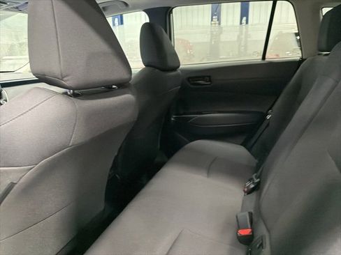 Certified 2023 Toyota Corolla Cross LE image 32