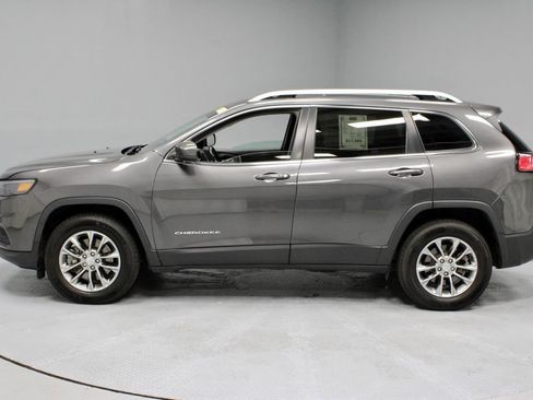 Used 2020 Jeep Cherokee Latitude Plus w/ Comfort/Convenience Group AWD/4WD image 8