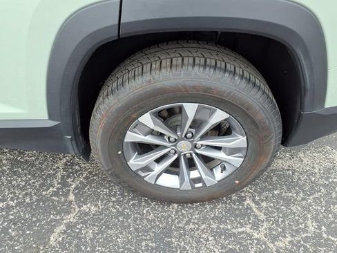 Used 2025 Chevrolet Equinox LT w/ Convenience Package II AWD/4WD image 42