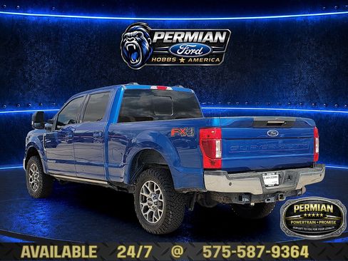 Used 2022 Ford F250 Lariat w/ Lariat Ultimate Package AWD/4WD image 3