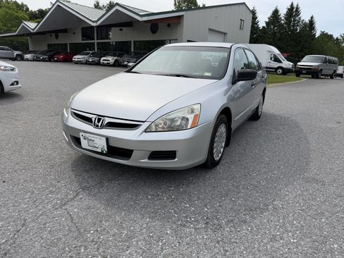Used 2006 Honda Accord VP image 1