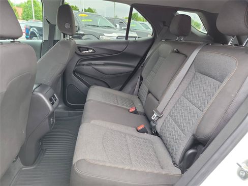 Used 2024 Chevrolet Equinox LT FWD image 15