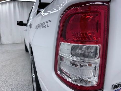 Used 2022 RAM 1500 Big Horn AWD/4WD image 11