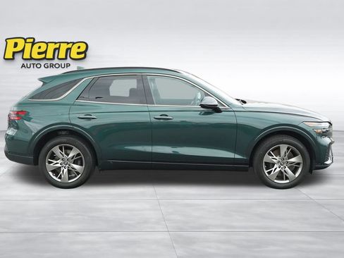 Used 2024 Genesis GV70 3.5T Sport AWD/4WD image 3