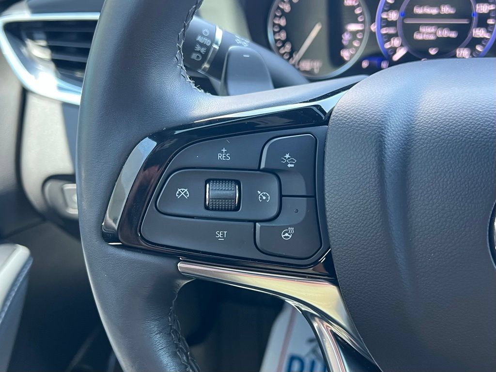 Used 2023 Buick Enclave Premium w/ Experience Buick Package FWD image 15