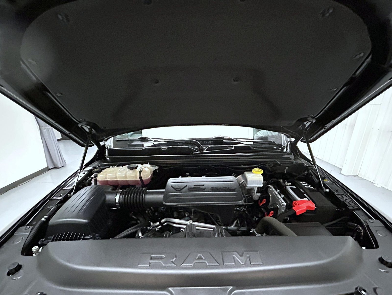 Used 2023 RAM 1500 Big Horn AWD/4WD image 24