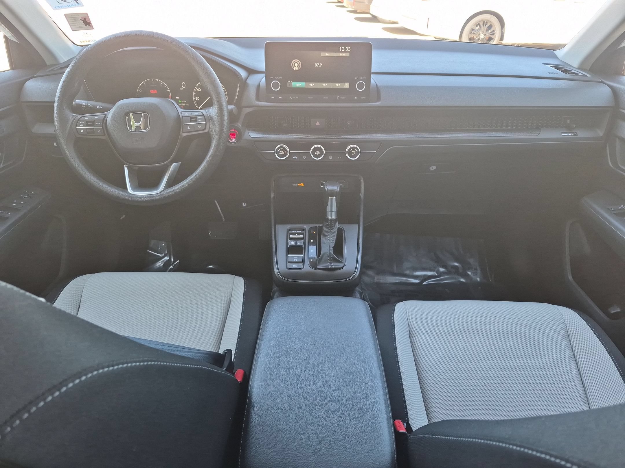 Used 2025 Honda CR-V LX image 24