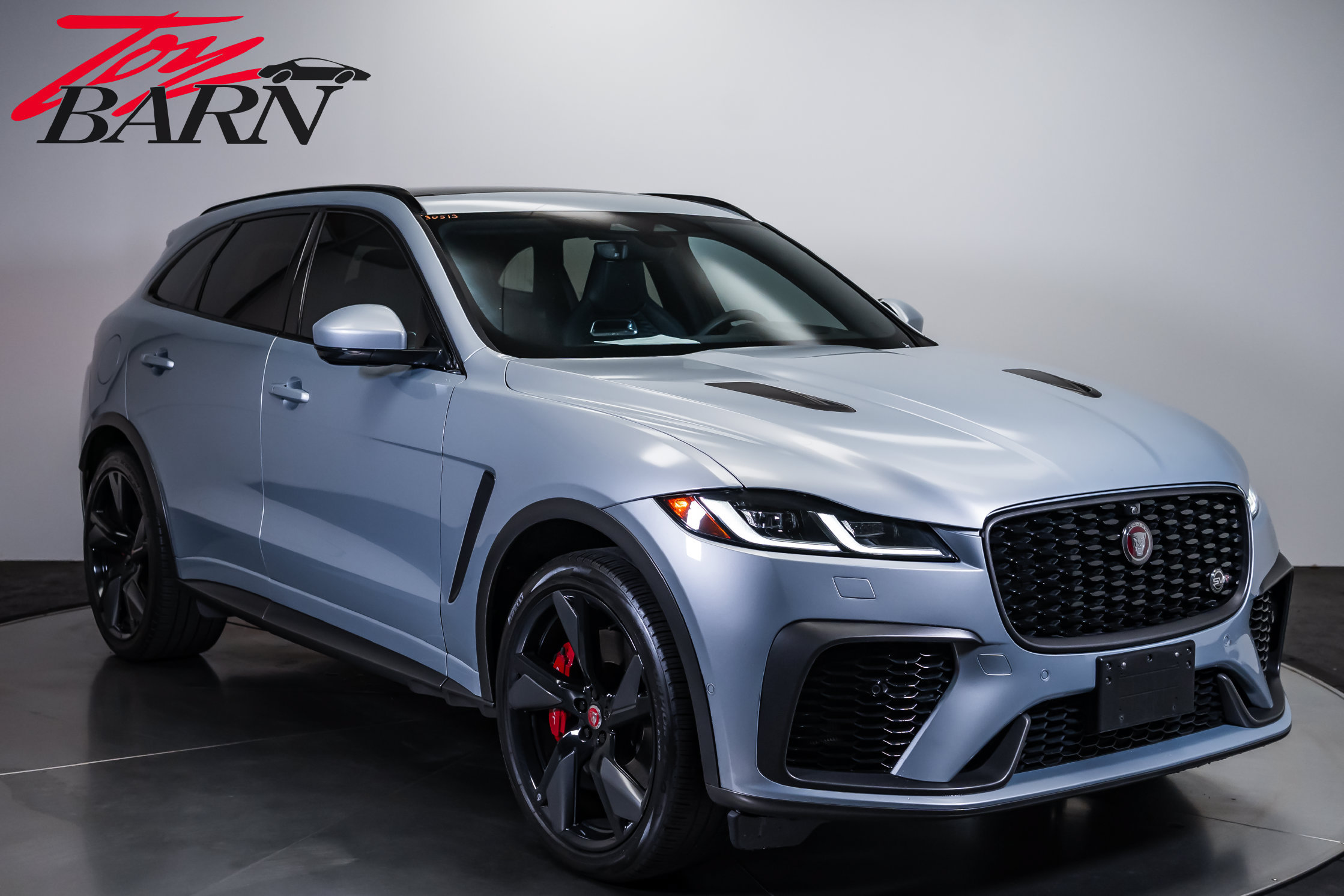 Used 2021 Jaguar F-PACE SVR AWD/4WD image 7