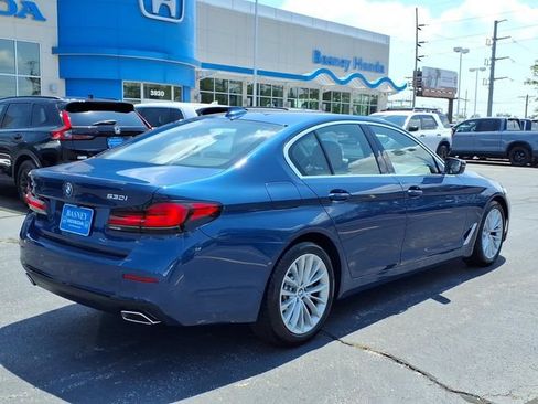 Used 2022 BMW 530i xDrive w/ Convenience Package AWD/4WD image 10