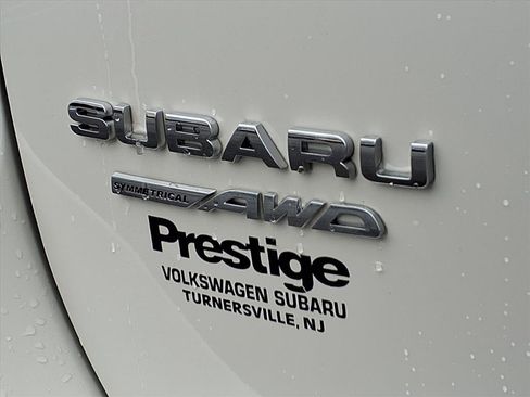 Certified 2022 Subaru Forester image 16