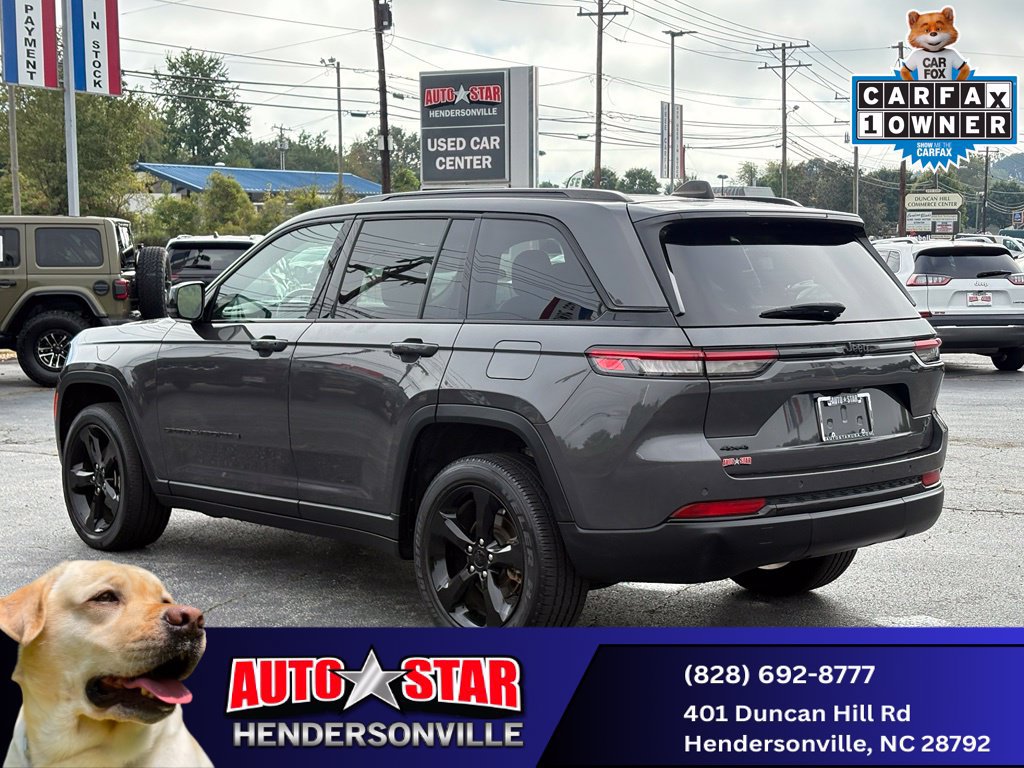 Used 2023 Jeep Grand Cherokee Altitude AWD/4WD image 5