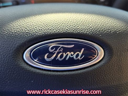Used 2020 Ford Escape SE image 31