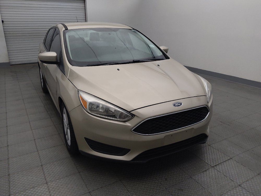 Used 2018 Ford Focus SE FWD image 14