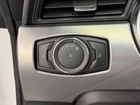 Used 2022 Ford Mustang Premium image 24