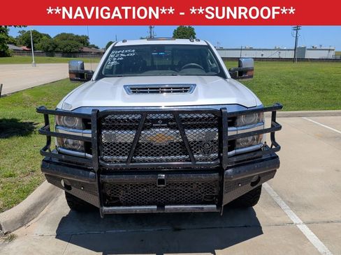Used 2019 Chevrolet Silverado 2500 LTZ w/ Duramax Plus Package AWD/4WD image 2