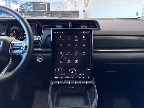 Certified 2025 GMC Terrain Elevation image 9